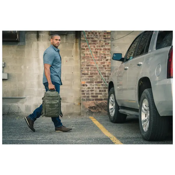 Рюкзак тактический 5.11 TACTICAL "RUSH12 2.0 BACKPACK" RANGER GREEN, TD547, Цвет товара: Green, изображение 13 Рюкзак тактический 5.11 TACTICAL "RUSH12 2.0 BACKPACK" RANGER GREEN, TD547, Цвет товара: Green, изображение 13