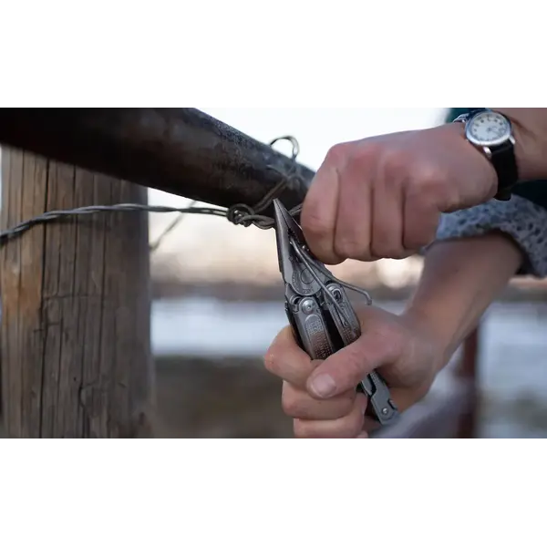 Мультиинструмент Leatherman Free P4, нейлоновый чехол - silver, изображение 12