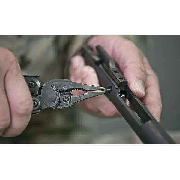Мультиинструмент Leatherman MUT Black, чехол нейлоновый Molle (олива), sight adjuster, изображение 9