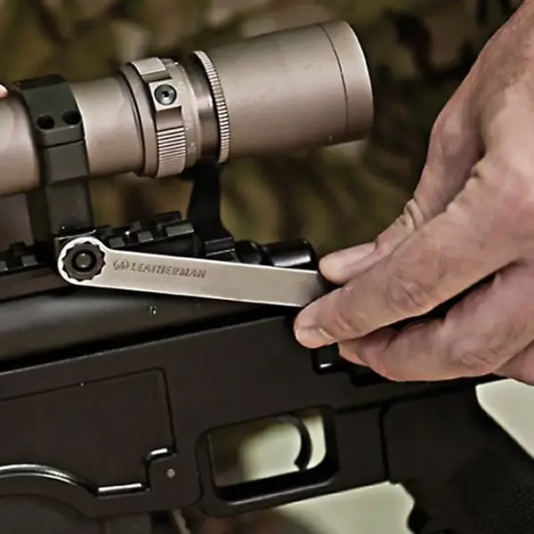 Мультиинструмент Leatherman MUT Black, чехол нейлоновый Molle (олива), sight adjuster, изображение 13